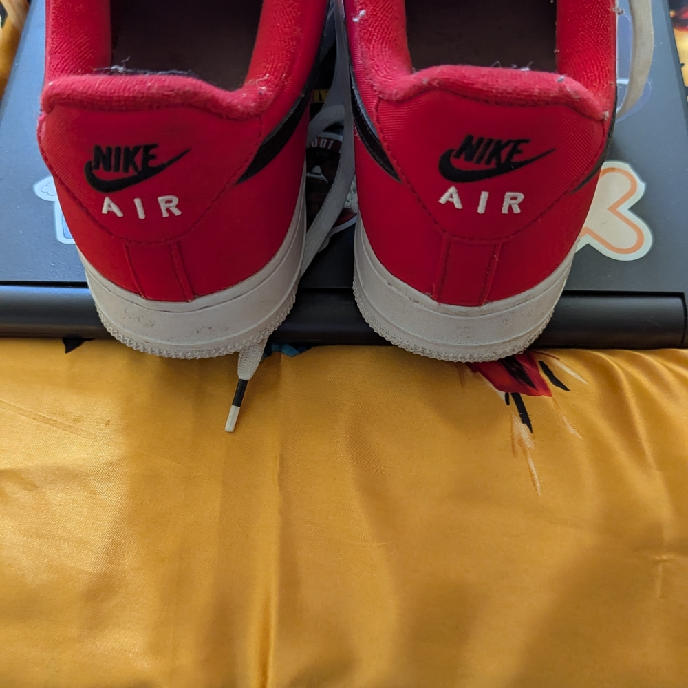 Nike Black Tablet Accessory - Picture 3 of 5
